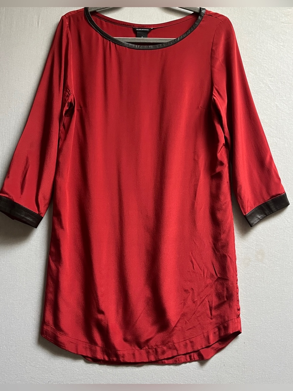 Club Monaco 100% Silk Red Dress Real Leather Trim Long Sleeve Sz 2